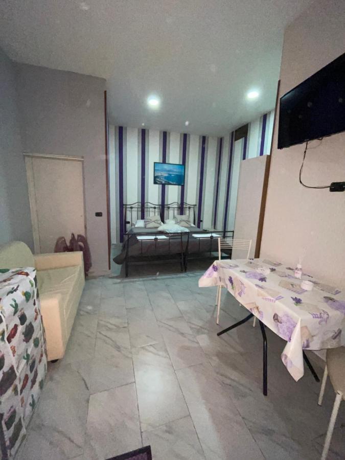 ナポリ Casa Donnacarmelinaヴィラ エクステリア 写真